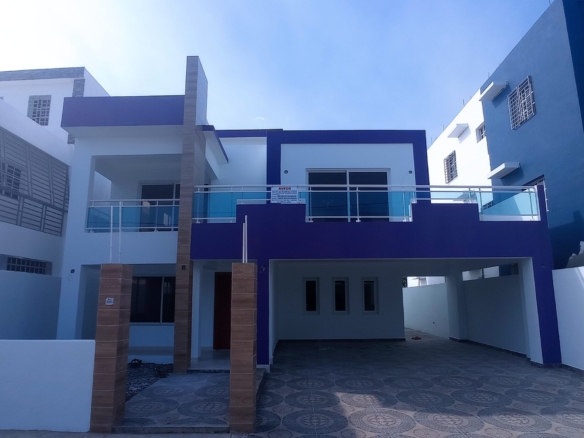 Casa en Venta Santo Domingo Este