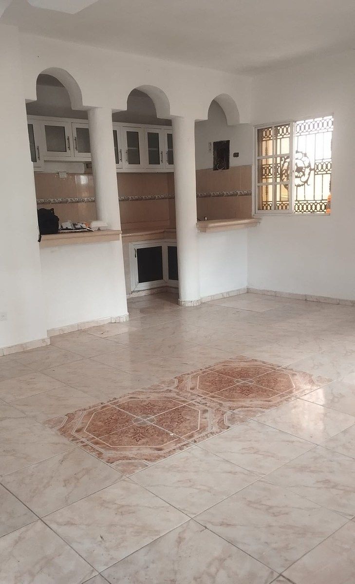 casa en alquiler en Los Tres Ojos Santo Domingo Este