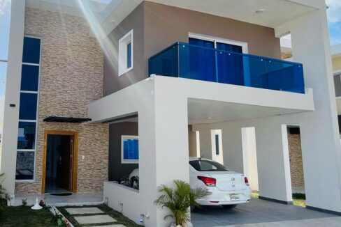 Villa en venta en Bávaro Punta Cana con piscina privada