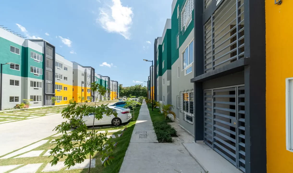 Apartamentos Residencial Caroni en Venta en Villa Mella |  (US$ 83,800)
